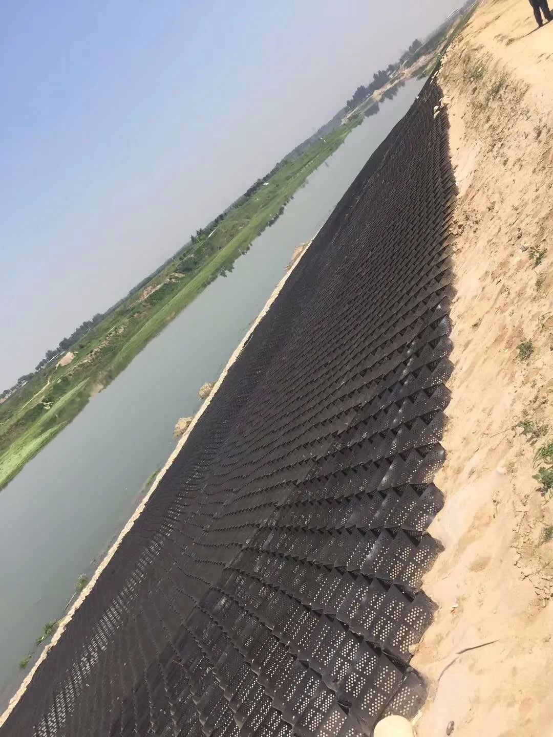 
Gravel Grid Hdpe Plastic Geocell for driveway and soft road foundation 