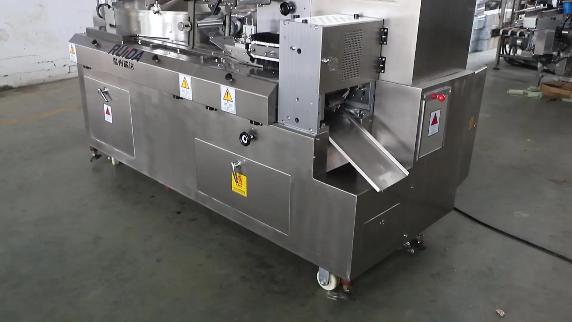 Hot sale water honey milk juice oil tomato Automatic Stand-up Spout Pouch Liquid Sauce Paste Packing Machine