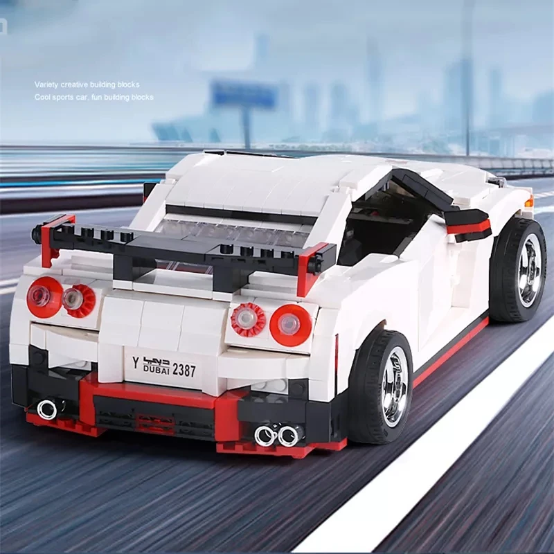 HW Nismo Nissan GTR R35 Super Racing Sport Car Creative Idea Series Vehicle Bricks MOC Building Blocks For Kids 1024pcs