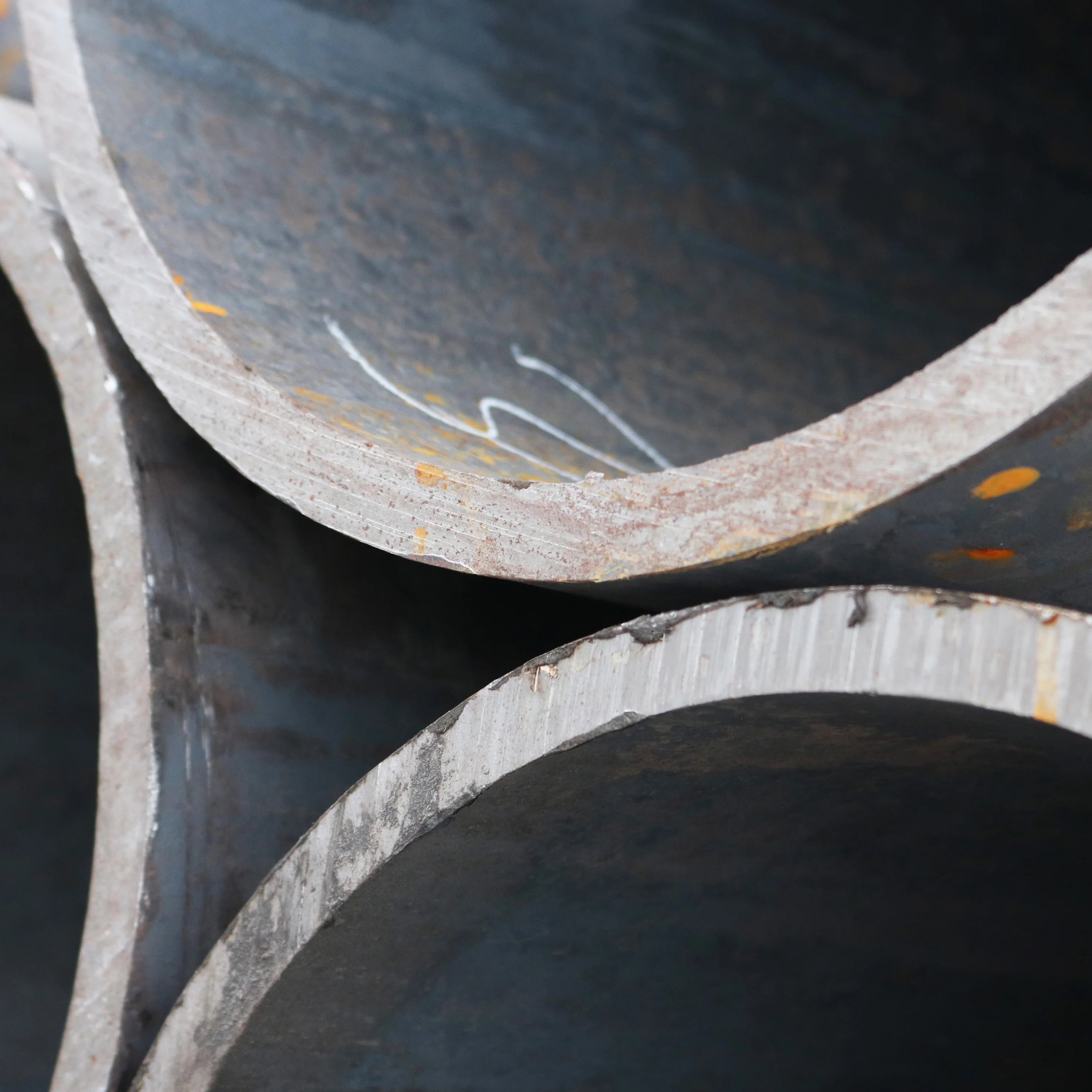 Manufacturer Seamless Alloy Steel Pipes A335 P9 Grade with BV Certificate for Petrochemical and Industrial Use