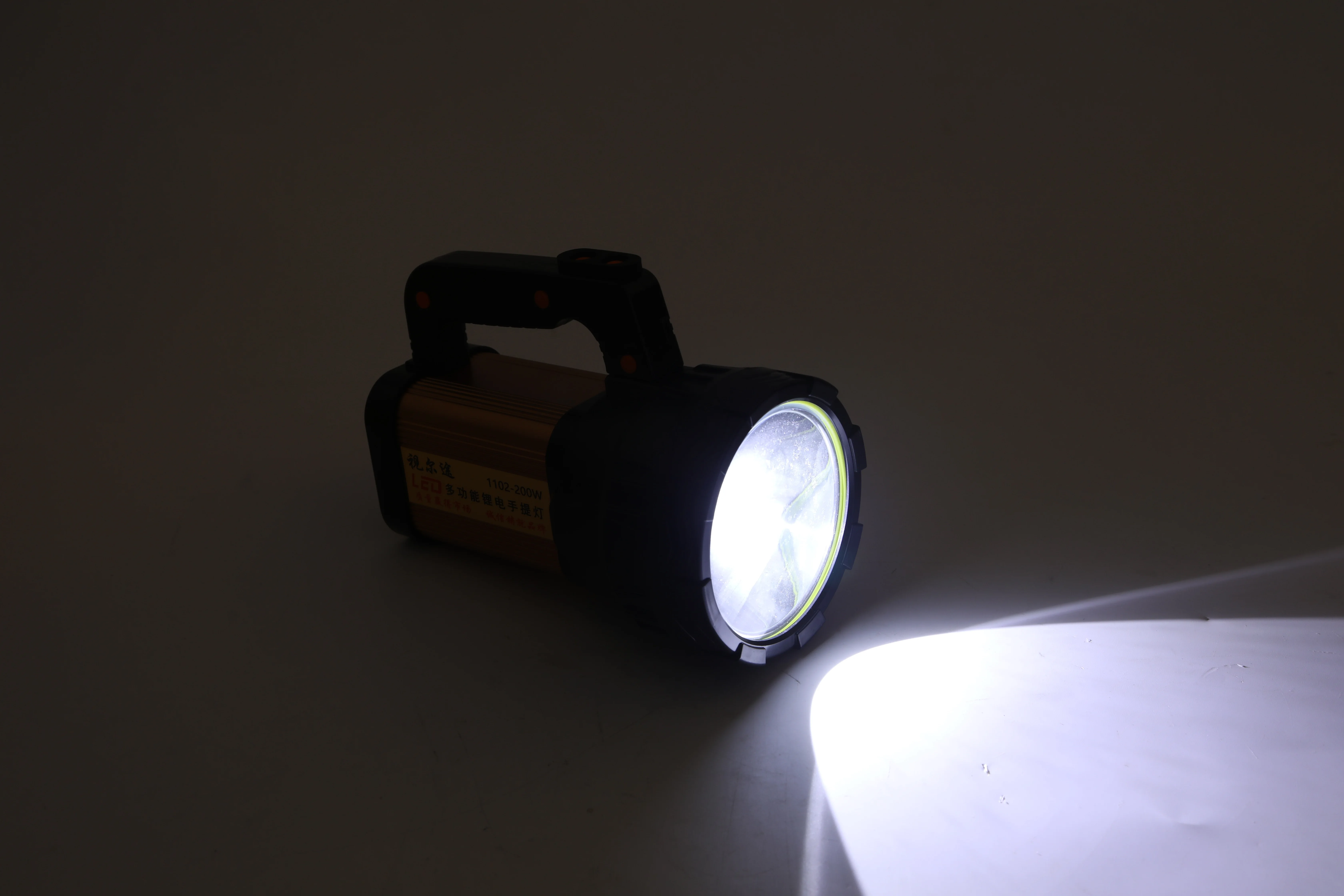 Mining Mini Portable Ip64 Camping Hunting Searchlight Waterproof 200W Searchlight