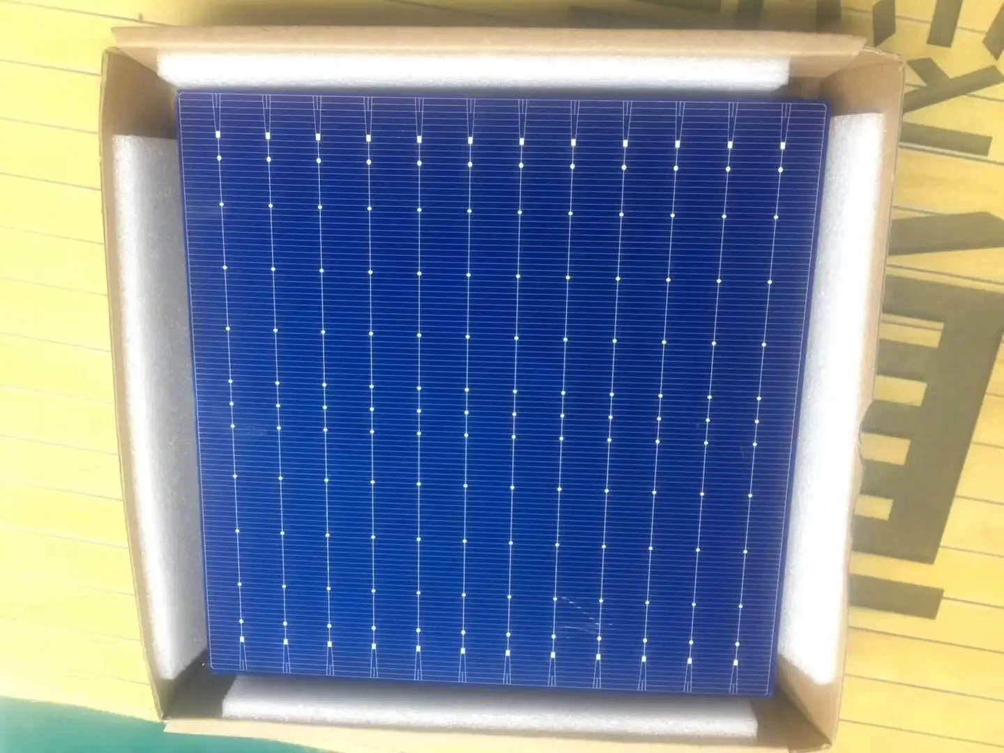 Mono 182mm 10BB 22.2% 22.4% 22.5% High Efficiency and Big Size Solar Cells