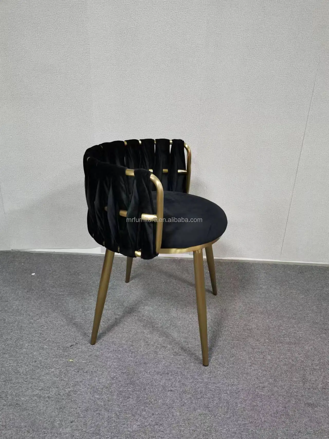 Modern Luxury Bar Furniture Backrest Lift and Rotate Bar Chair Stainless Steel Bar Stool for Coffee Shop Bistro Restaurant