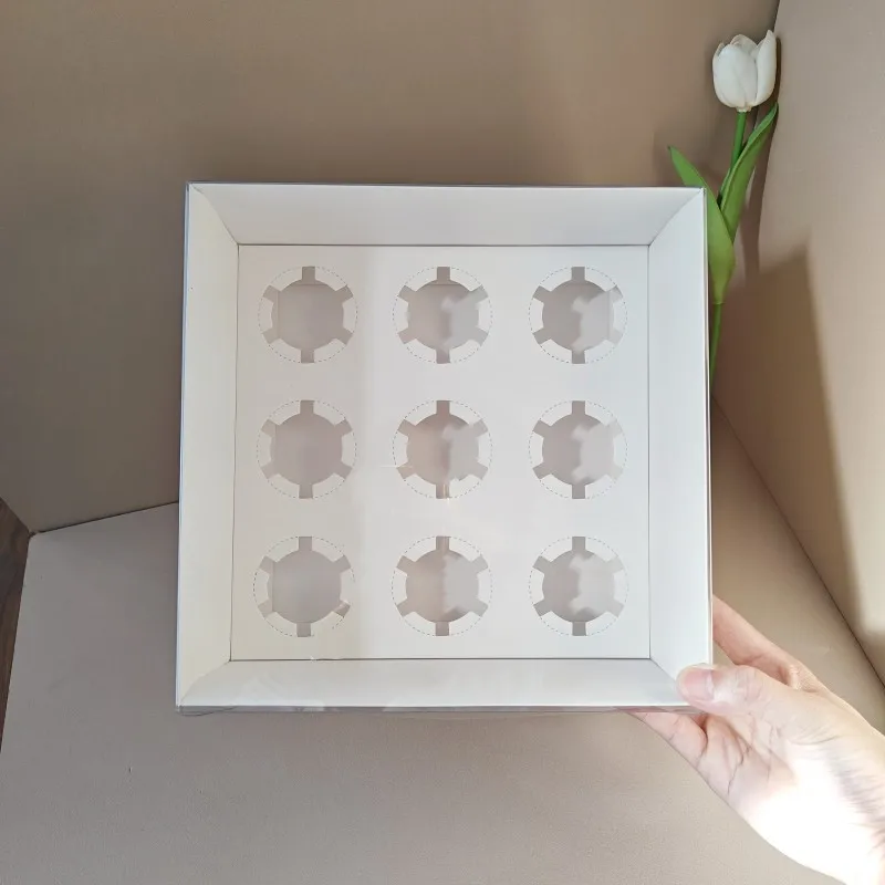 2 / 5 / 6 / 8 Count Baking Muffin Tray White Paper Cup Cake Box With Gift Champagne Bottle Plug-ins