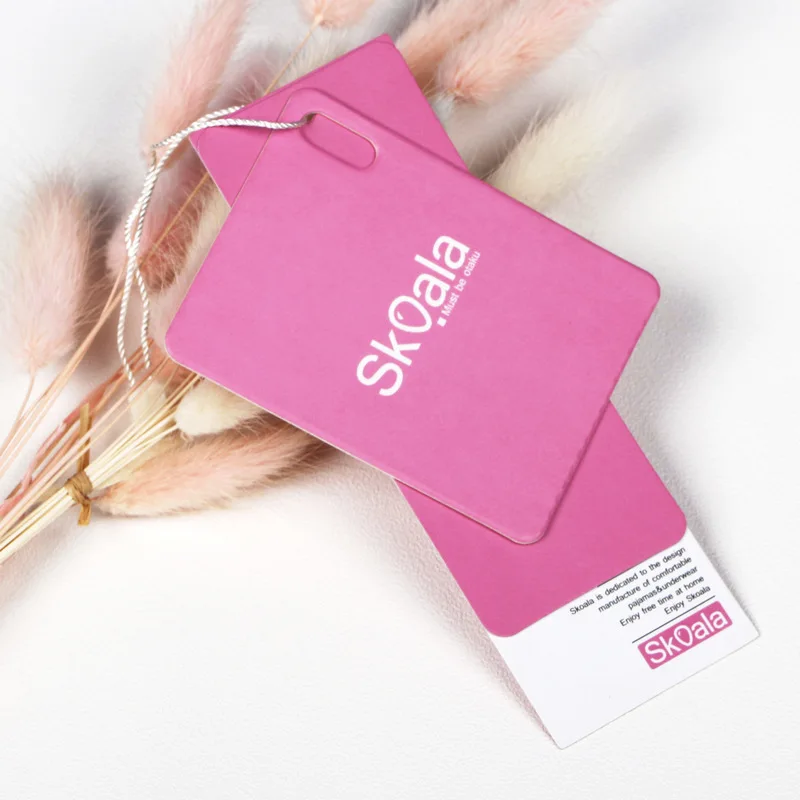 Recycled Customized Brand Logo Swing Paper Hanging Tag Apparel Clothing Hang Tag For Clothes/Socks