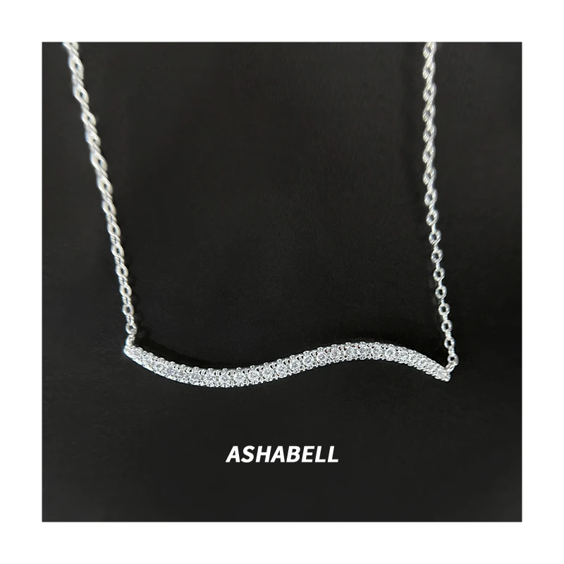 The new sweet s925 sterling silver necklace delicate simple wave line diamond necklace to give a girlfriend gift