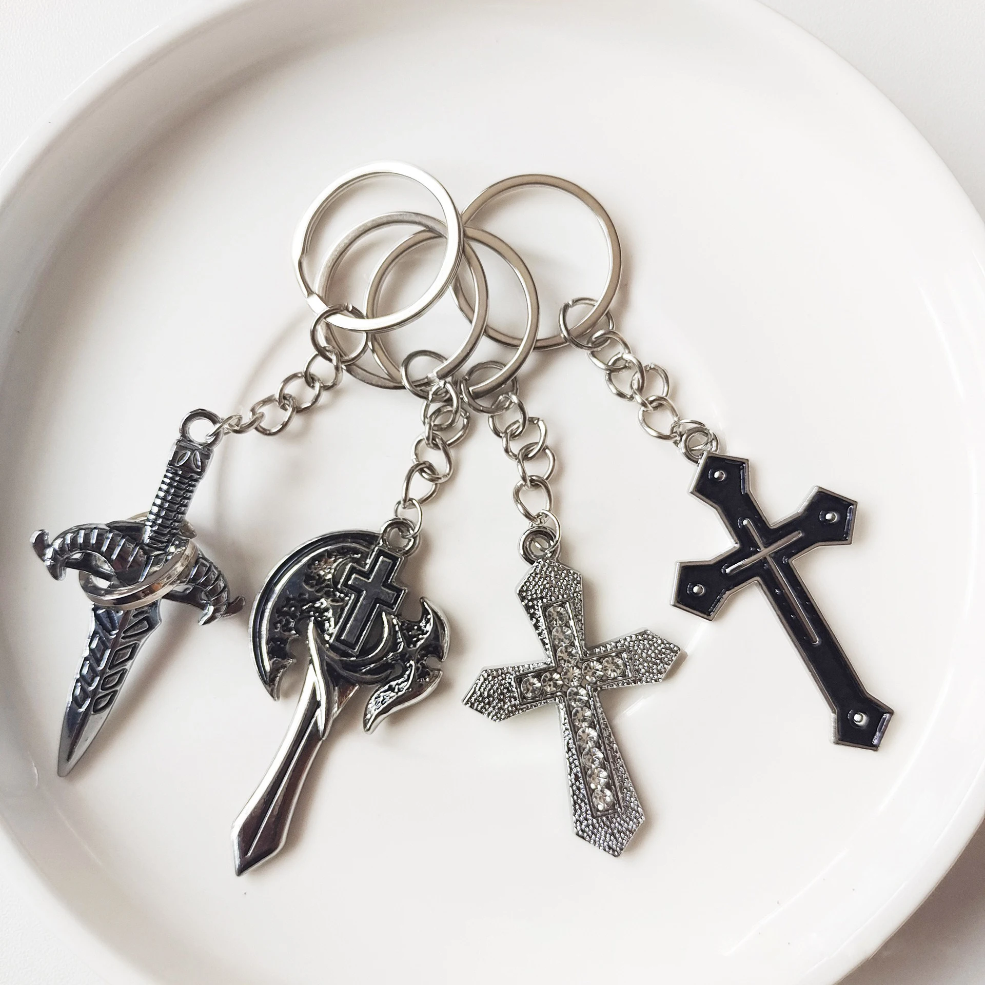 hot sale classic cross keychain car keychain pendant fashion bag accessories trendy decoration cross keychain