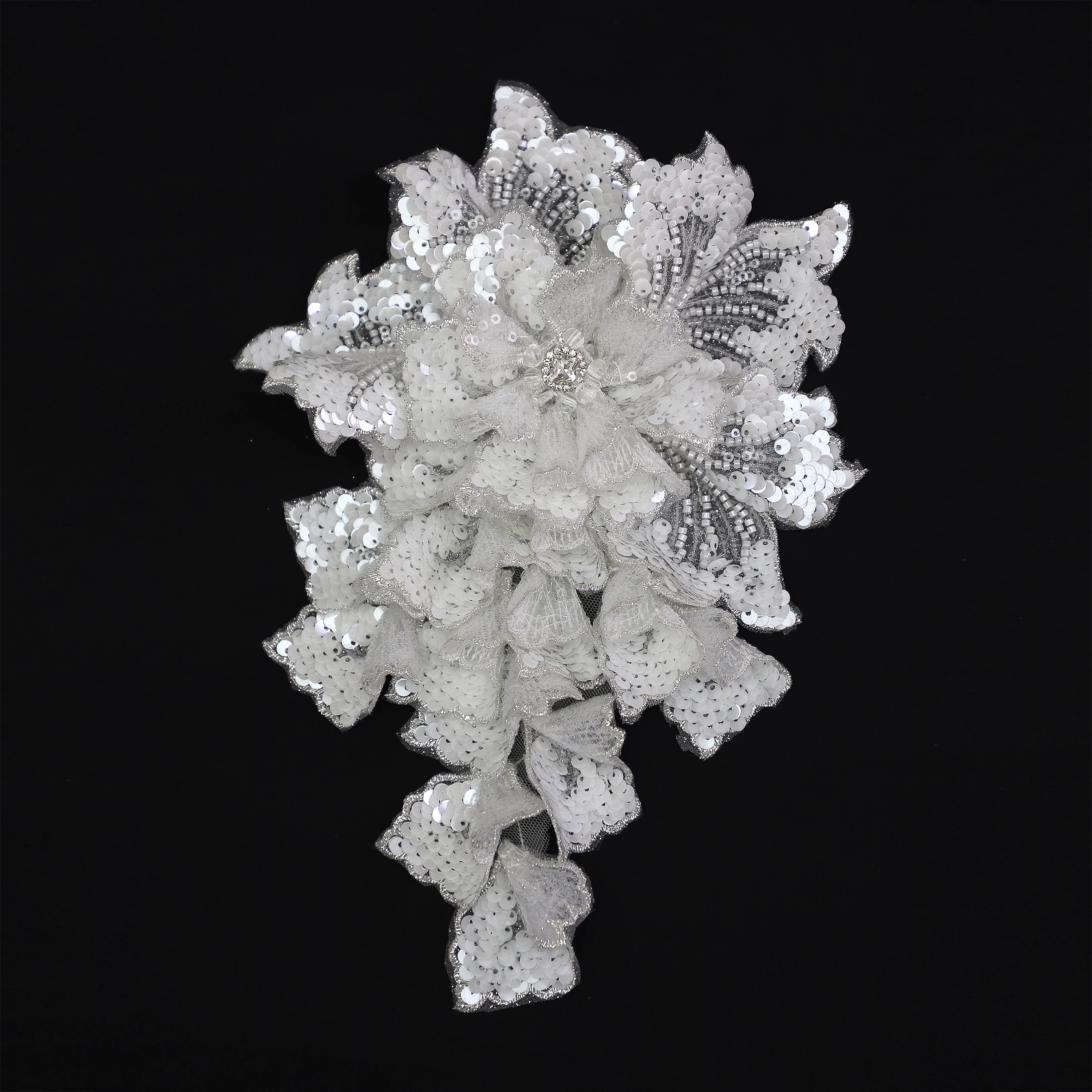 LQ008 White Customized Korean Fashion Embellishments Hand Work Embroidery Fashion Garment Accessories