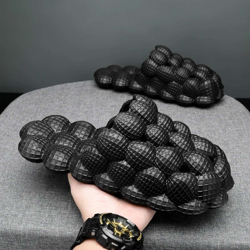 Women Massager Slippers Funny Bubble Slides Unisex Super Soft Men Breathable Beach Bath Shower Bedroom Spa House Sandals