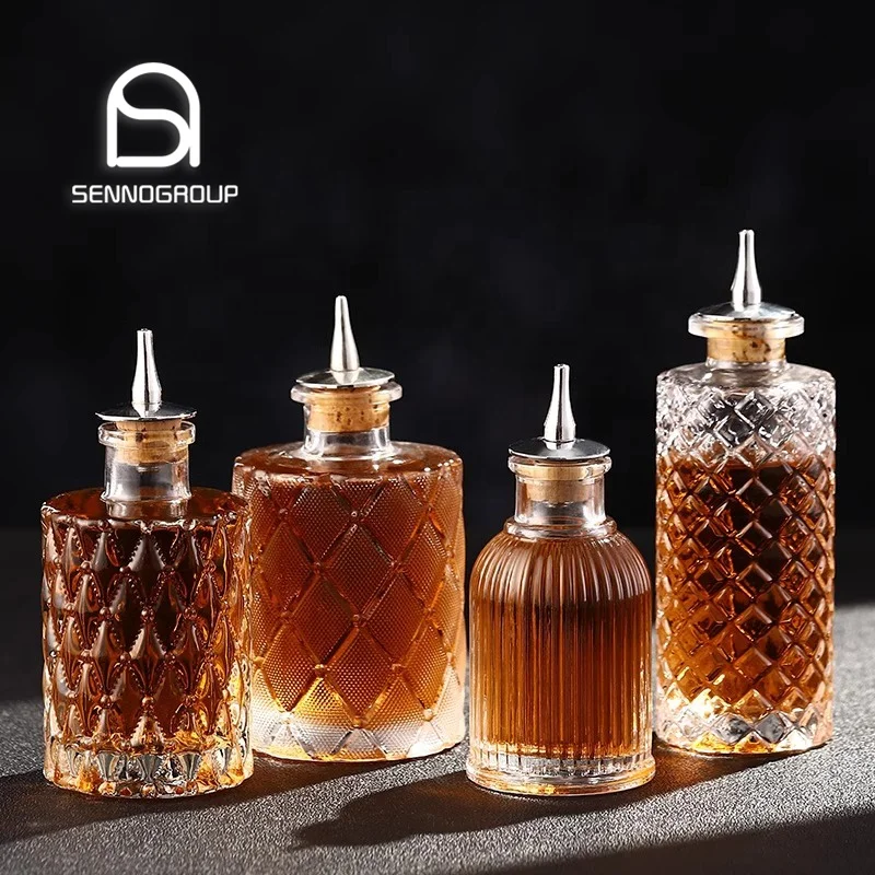 Classic Barware Bitter Glass Bottles Striped Diamond Embossed Absinthe Essence Medicinal Bottle With Pourer