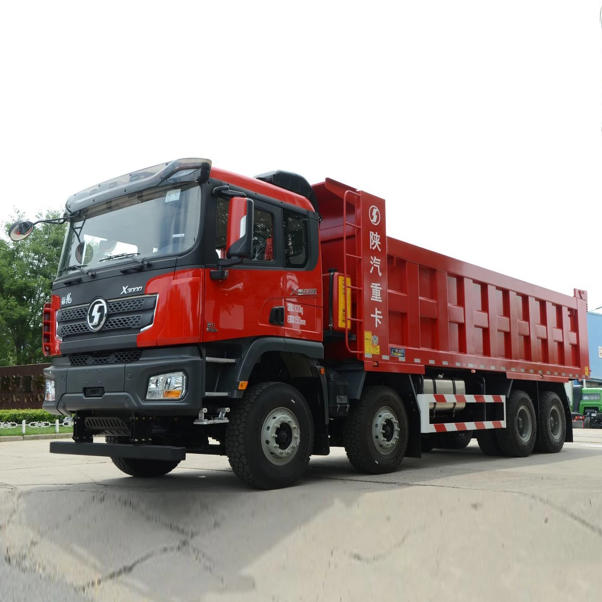 Heavy duty truck Shacman Delong 8x4 used tipper truck 40 ton dump truck 12 wheels for sale