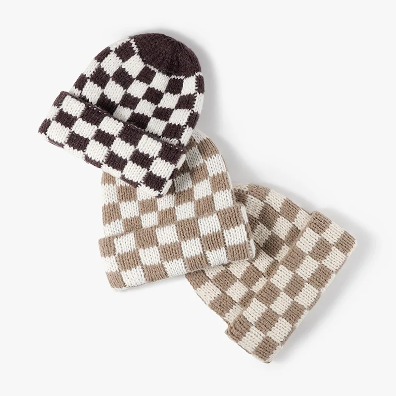 Classic Fashion Winter Warm Thickened Unisex Cuffed Plaid Crochet Multi Checkered Knit Beanie Hat
