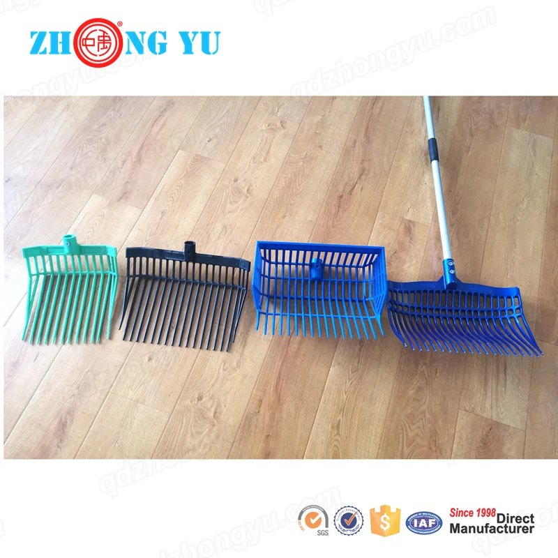 Heavy-Duty 17-Tine Garden Snow Fork Flexible Plastic Hay and Manure Pitch Fork with Durable Construction