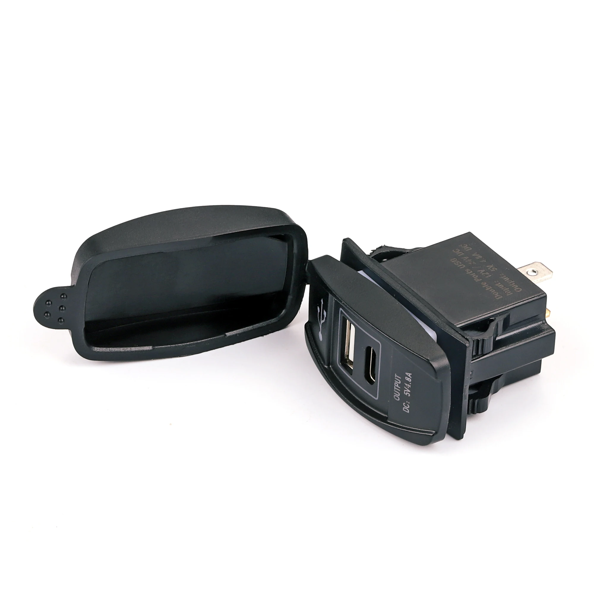 New Waterproof 12V/24V input 5V 4.8A outlet Rocker switch with Car Charger type C and USB