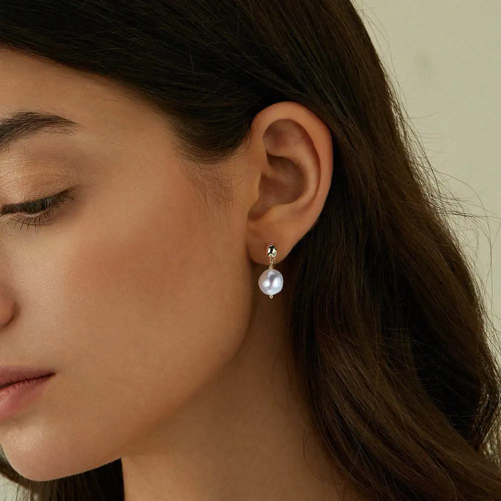 2024 Factory Wholesale Personalized Classic Shell Pearl 925 Sterling Silver Italy Gold Herringbone Figaro Necklace Chain Mji