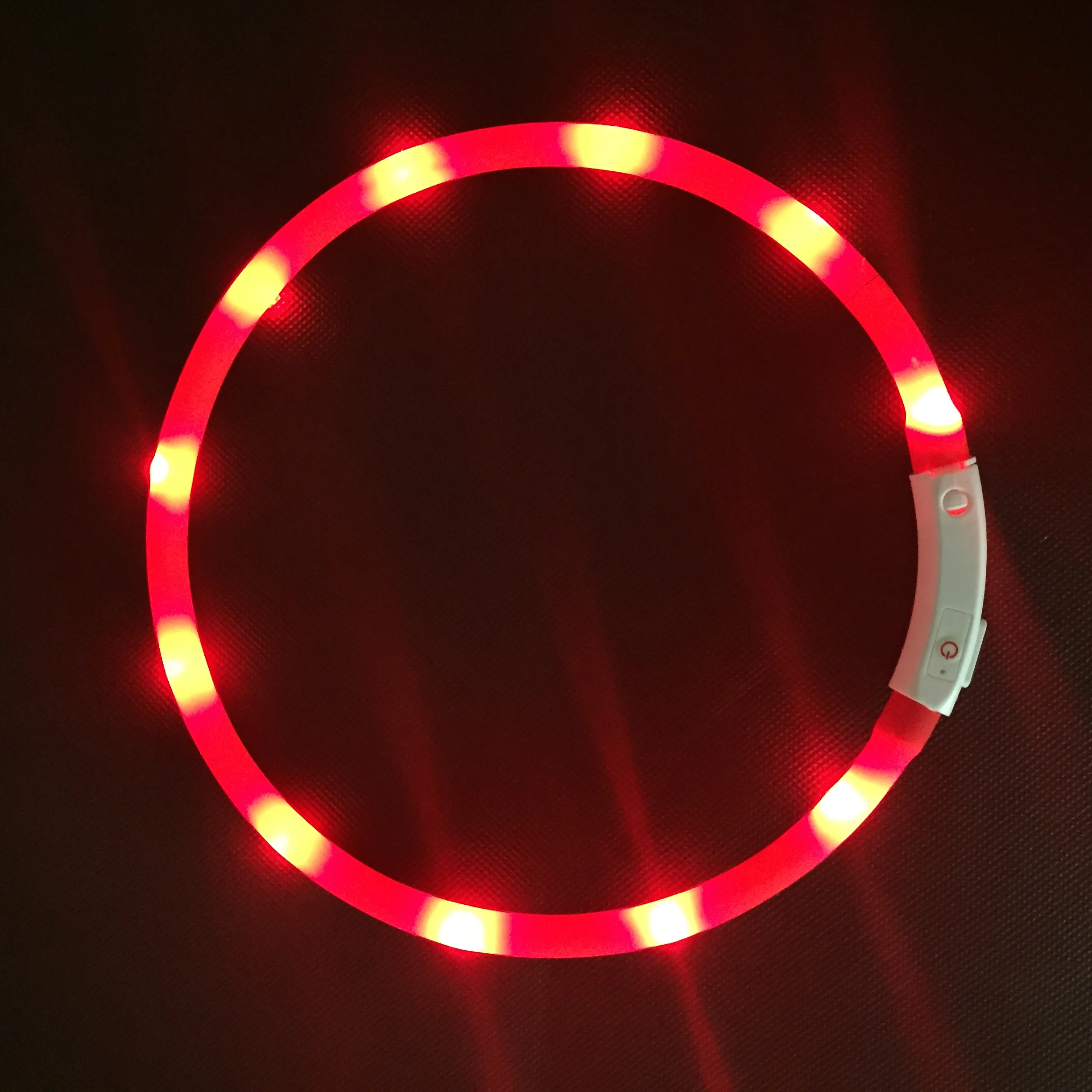 2023  hot selling USB recharge LED Dog Collar colorful silicone collar for pet