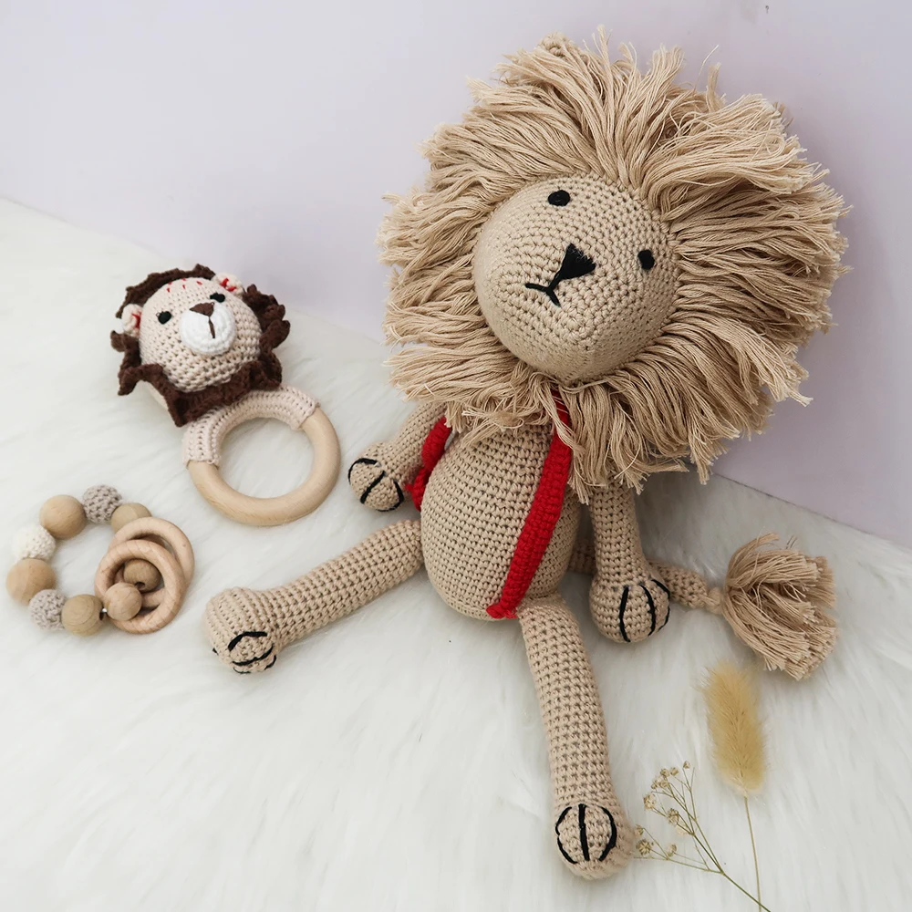 Hot Sale Wholesale Newborn DIY Wooden Cartoon Baby Crochet Rattle Ring Teether Gift Set
