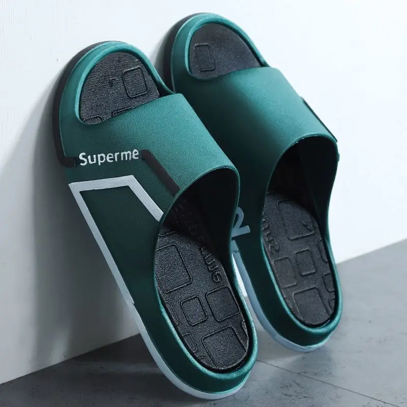 Hot Sale Cheap Men Slipper Summer Beach Casual Slipper Anti-Slip PVC Sole Fashion Black Slides Slippers For Men Custom
