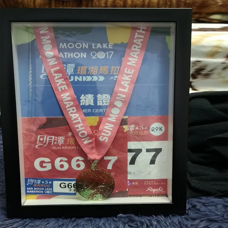 MEDALS and MEDALS hollow picture frame shadow box frame 3d decoration Photo frame