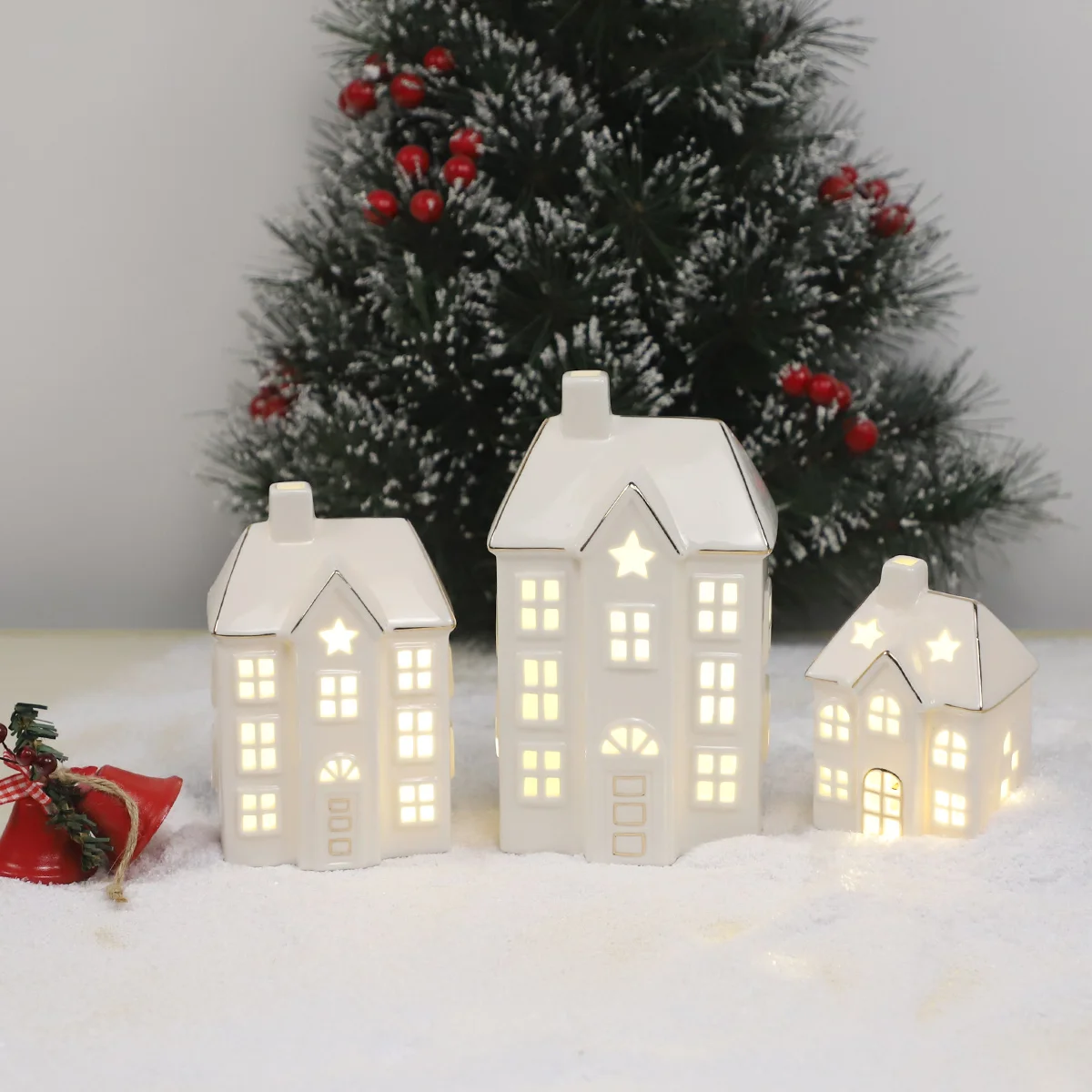 Christmas Miniature Houses Led Ceramic Christmas Village Houses Small Ornament With LED lights for Decoration For sale