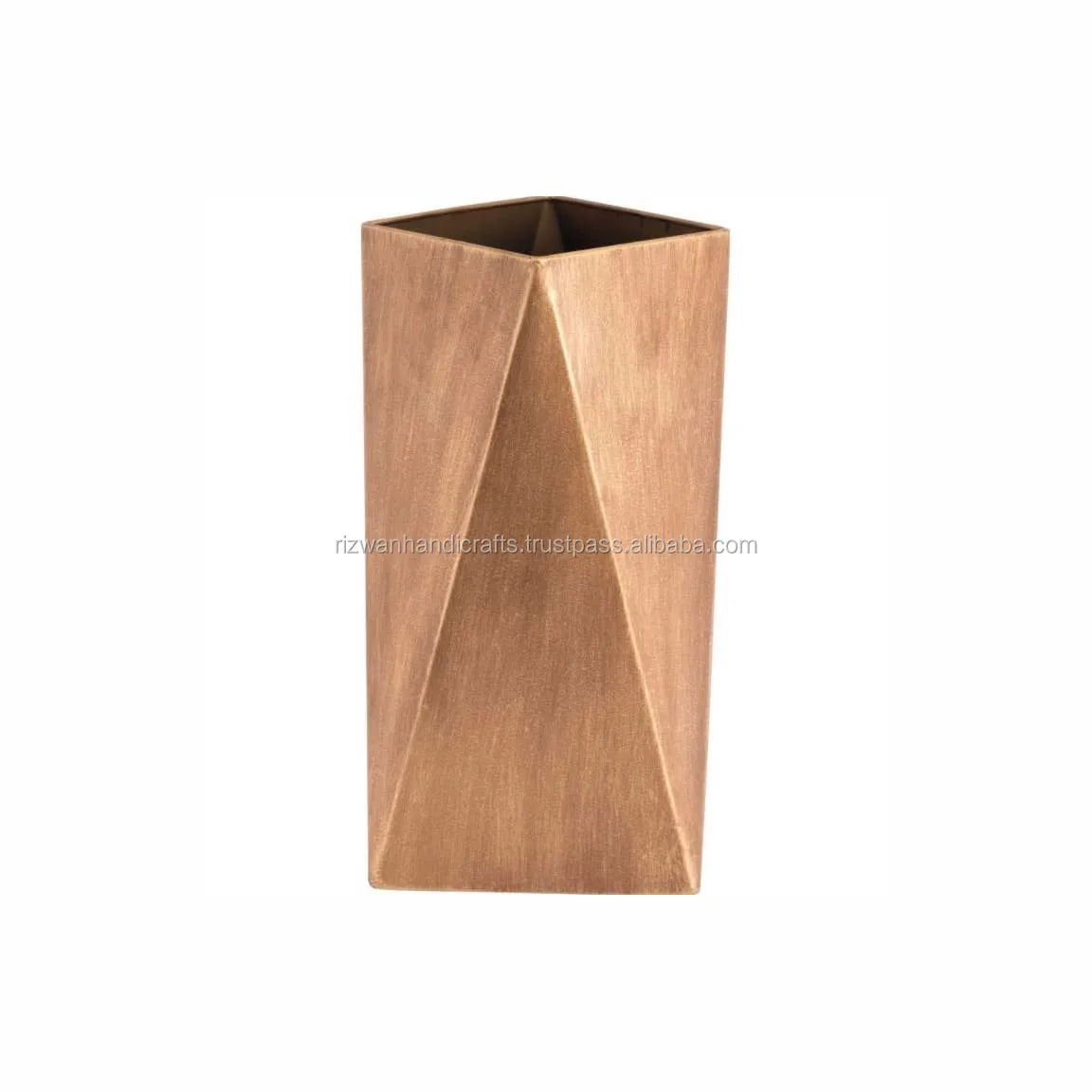 metal Faceted vase, Diamond Cut Vase black Metal Vases for wedding home decoration.