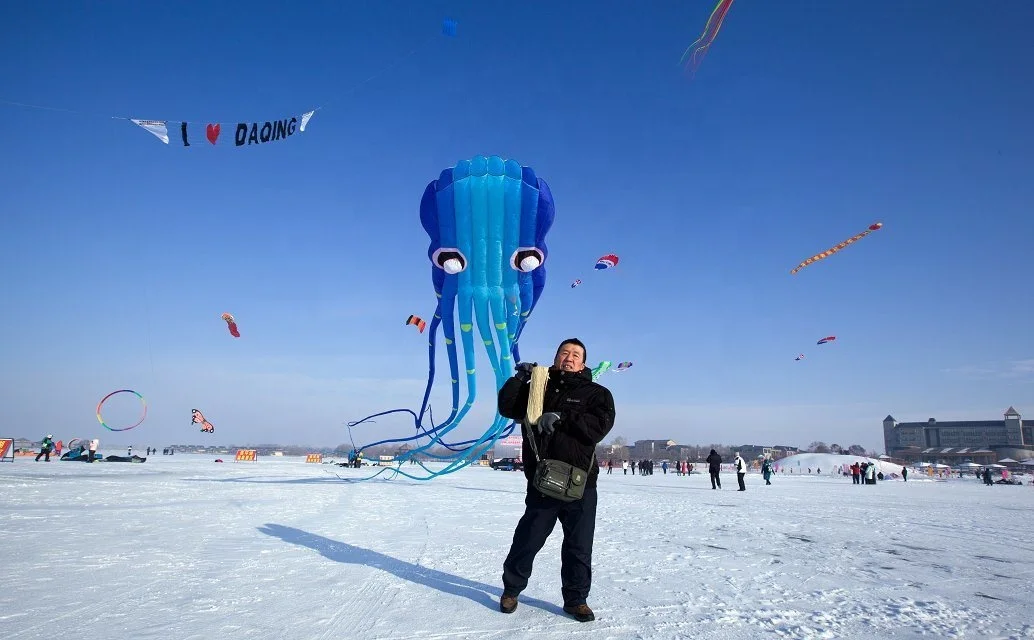 Easy flying large octopus soft kite Size color customizable from the Factory