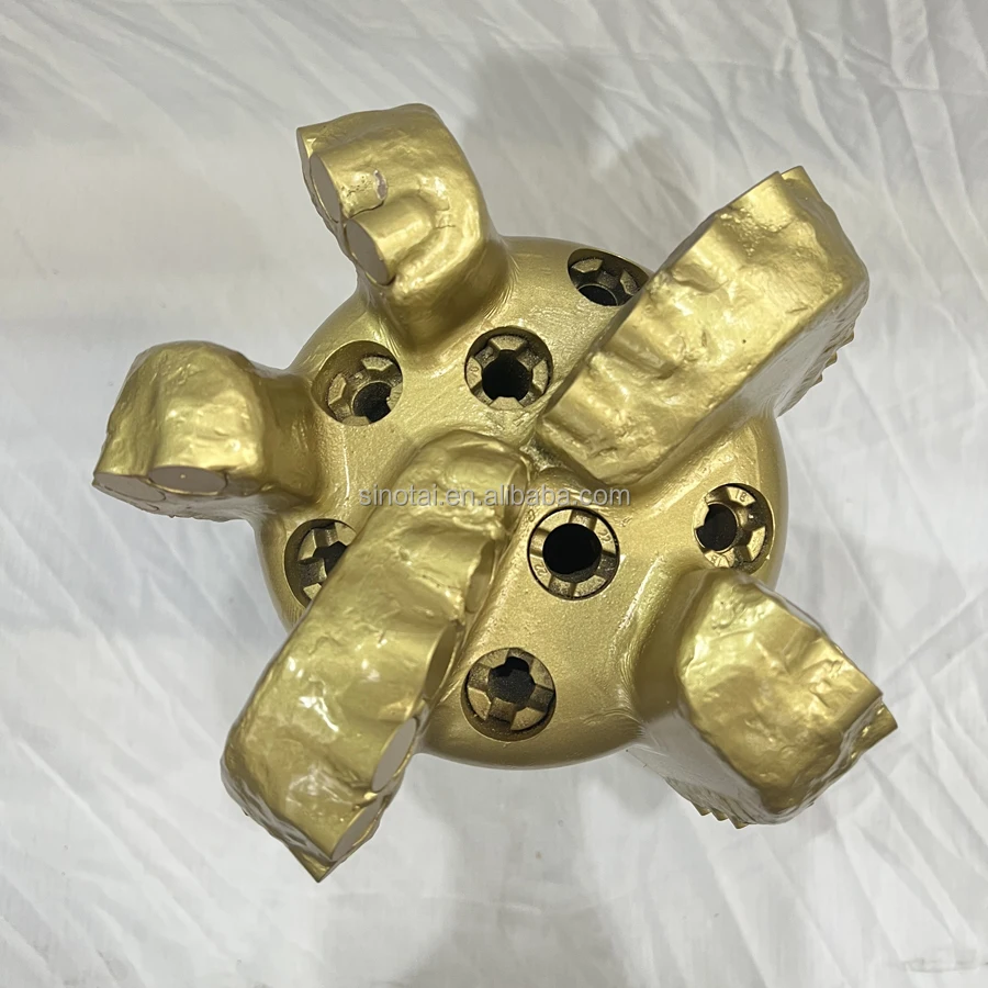 new design wholesale drag bit 120mm with 5 alas  pdc drill bit   5 1/2 inch scrap Vietnam for oil drilling