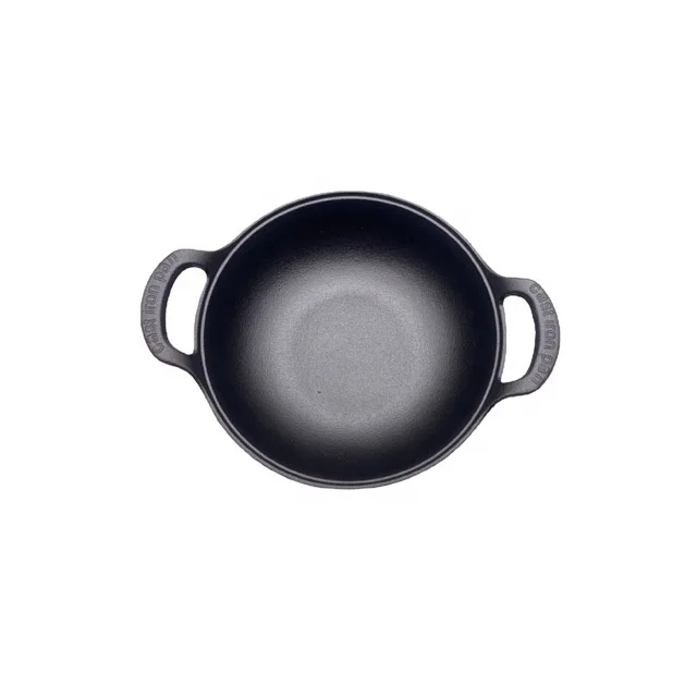 Wholesale Factory Stock 20cm Double Iron Handle Cast iron Casserole Cooking Pot With Wood Lid For Home Restaurant Cooking