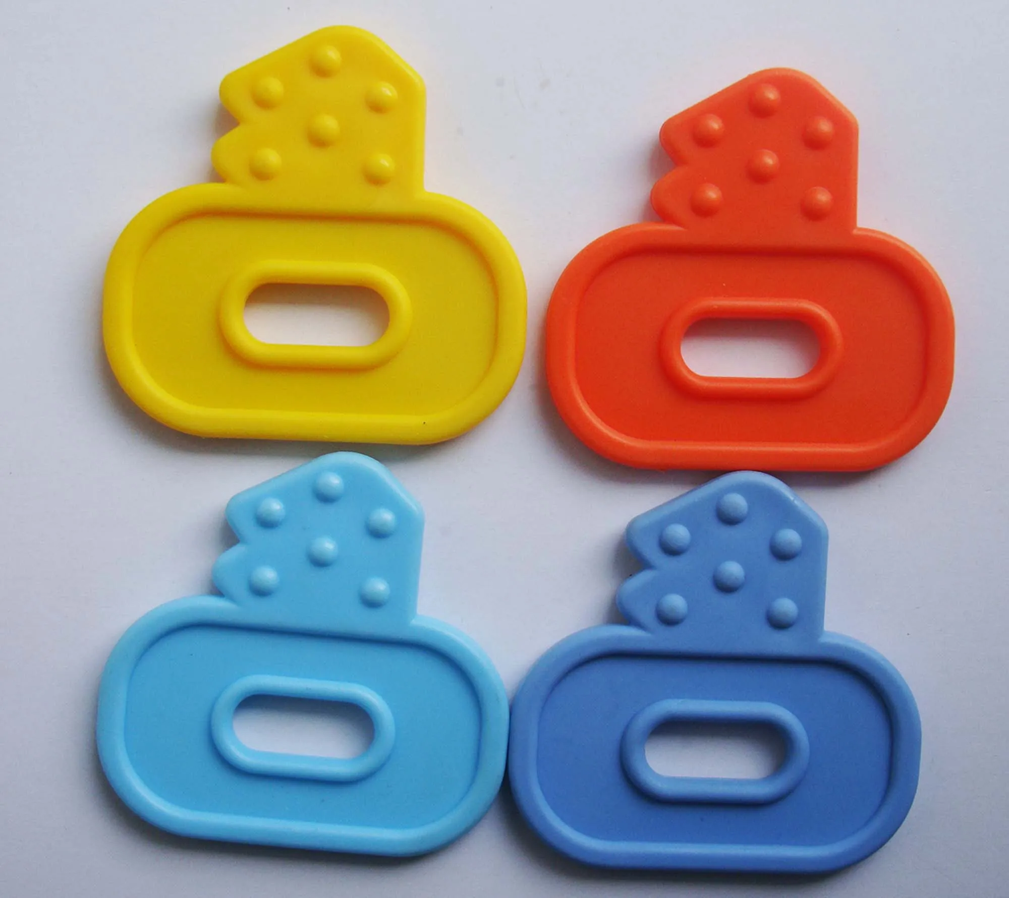 Custom Wholesale Key Shape Teether Babys Teething Toys Baby Molar Silicone Toy Accessories