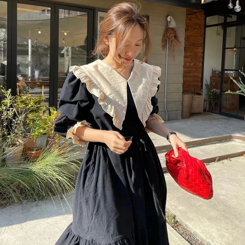 Wholesale Autumn 2022 South Korea Chic Foreign Style Large Lapel Contrast Color Press Pleat Lace Up Waist Wide Loose Hem Dress