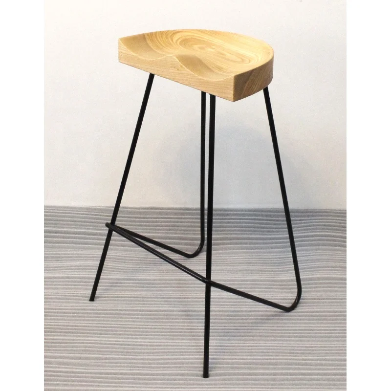 Design wrought iron solid wood seat stackable restaurant metal bar chair high stool