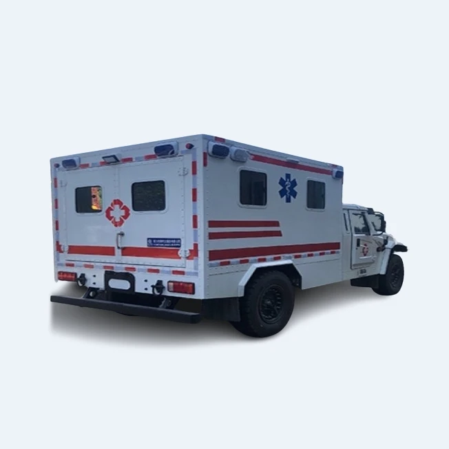 Newly Developed Part-time Four-wheel-drive Ambulance Double Fuel tank diesel Euro 6 cummins Engine Medical Cars