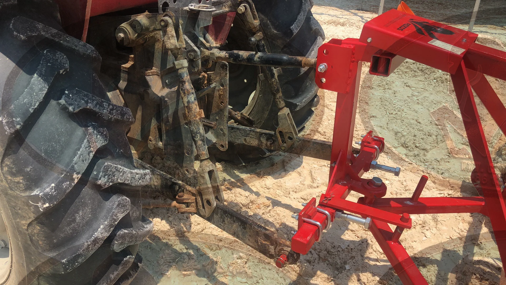 Reeds patented mechanical grader and leveler for horse racing and sand paving for racecourses