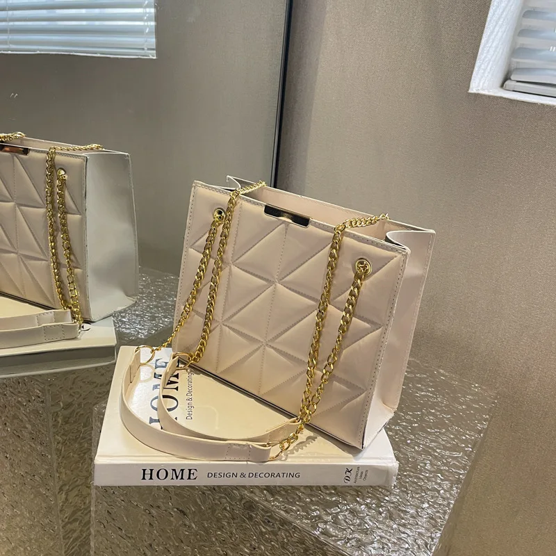 High Quality Designer Chains Handbag Wholesale Branded Bag Ladies Women Fashion Handbags Quilted