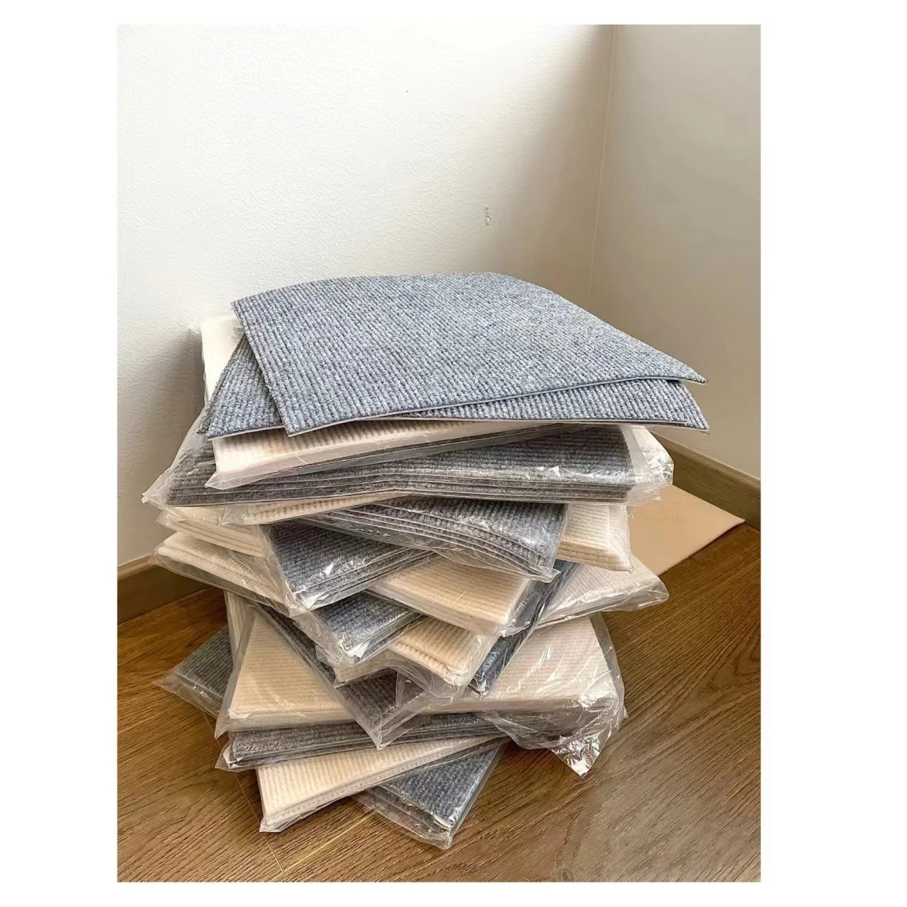 cheap 50x50 Square Size Loop pile Carpet PVC Multi Loop Pile Commercial Office 100% PP Carpet Tiles For Living Room