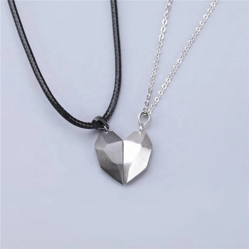 Creative Silver and Black Couple Friendship Heart Rope Necklace Magnetic Love Pendant Jewelry Set