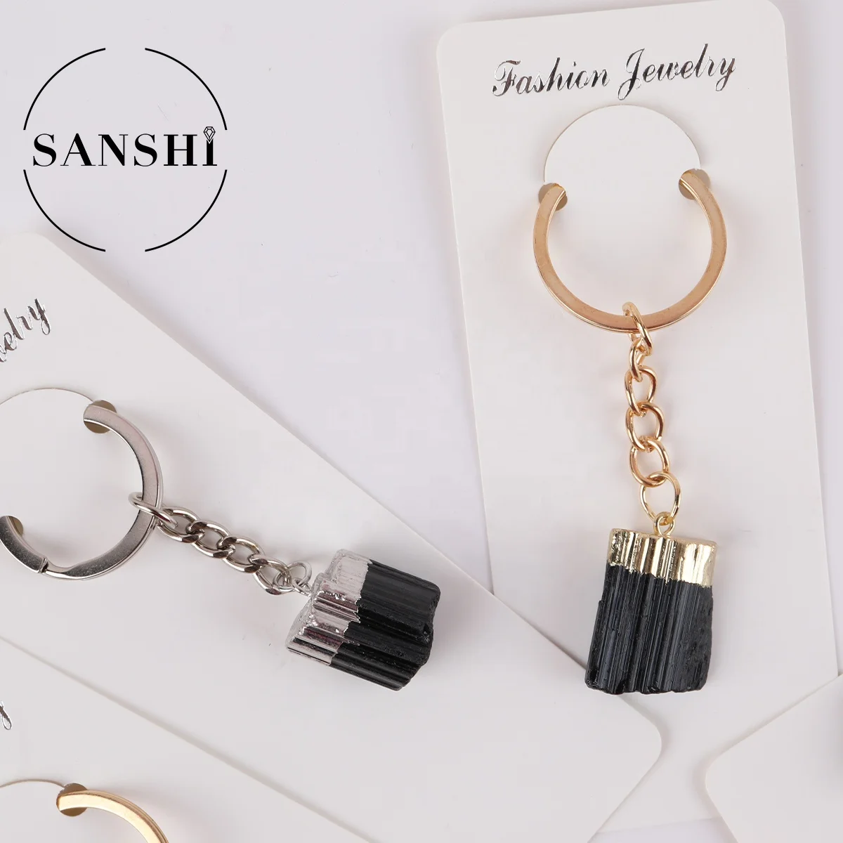 Wholesale High Quality Low Price Luxury Keychain Bag Beautiful Natural Stone Pendant Woman Natural Stone Keychain