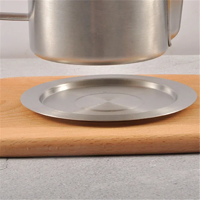 Hot selling stainless steel kitchen health multi-function oil cans directly shipped oil filter pot kitchenware small gadgets