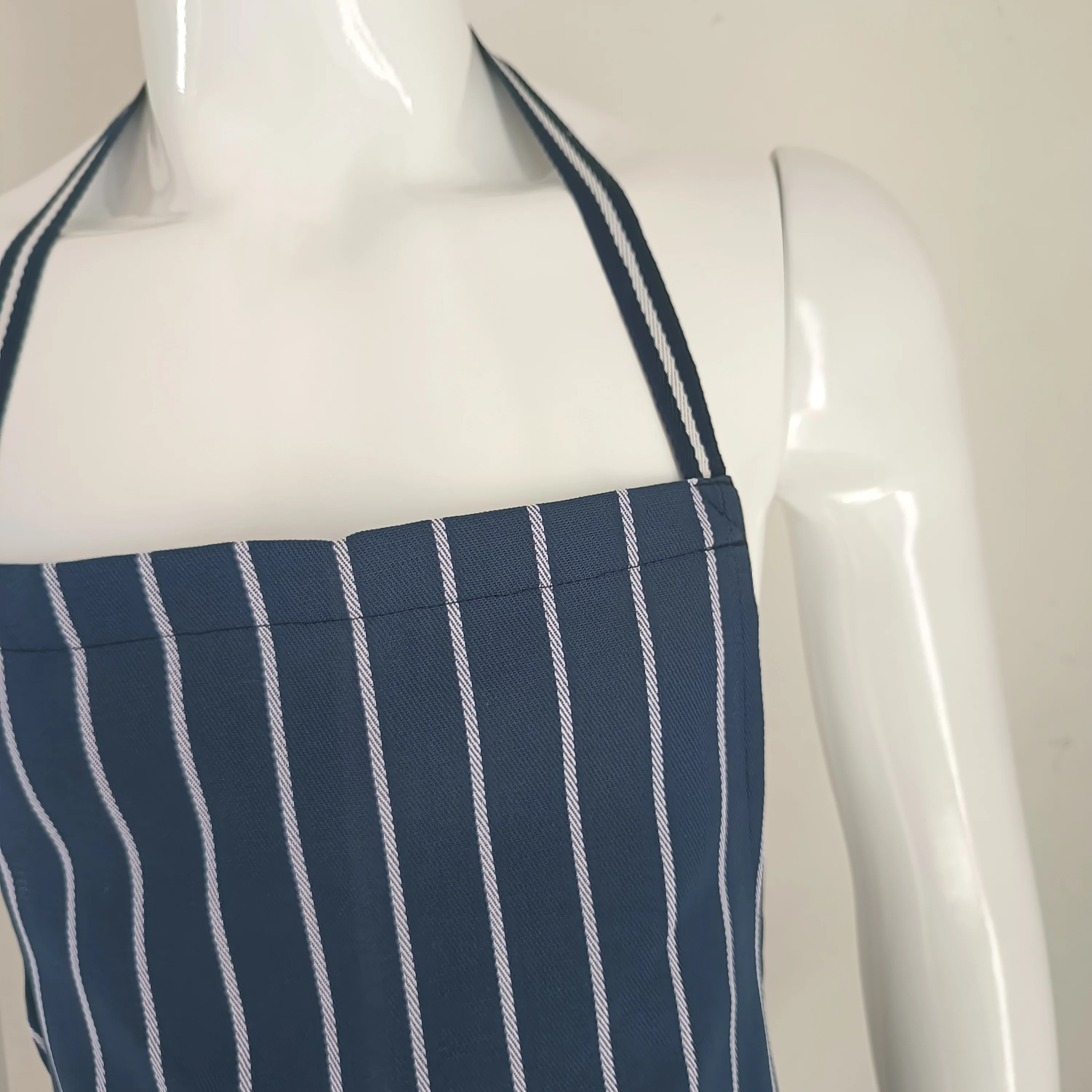 China Manufacturer Newest Design Adjustable Kitchen Cooking Apron Kitchen Apron
