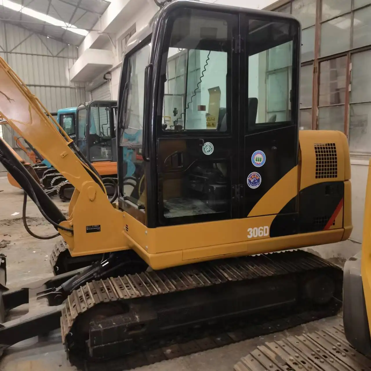 Japan Caterpillar 306D excavator / Cat 306 305 303 used Mini excavators for sale at low prices Cat mini excavator