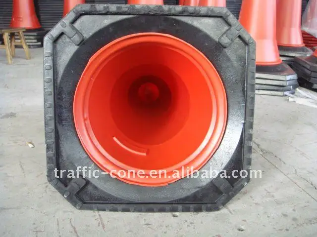 100cm PE Traffic Cone Plastic Traffic Cone Road Safety Cone With Reflective Tape