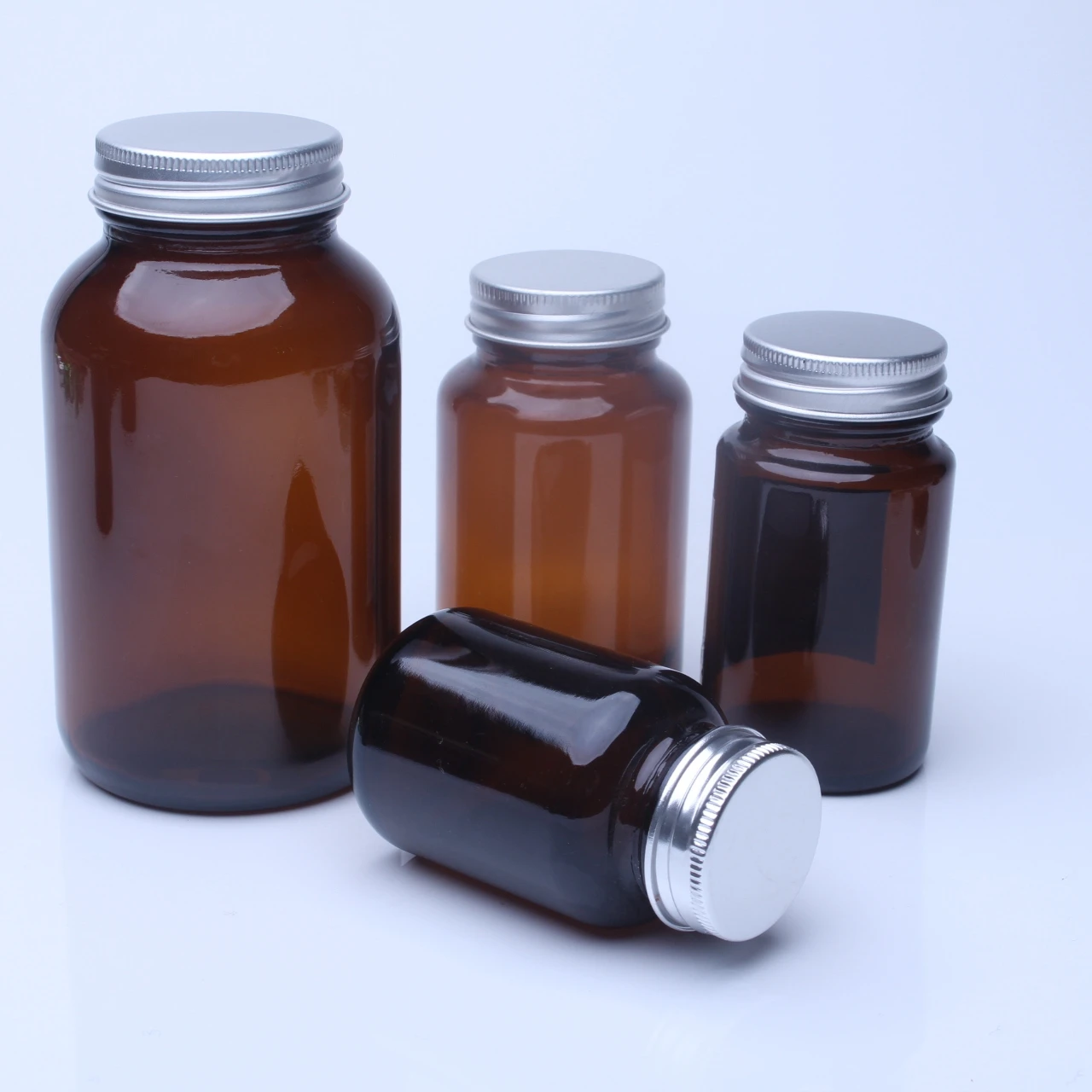 Best Selling SCREW CAP  Glass Dasher Bottle With Shrink Capsule 5oz  Bottle SCREW CAP Glass Roll On Bottle