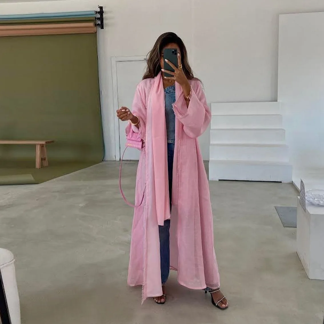 2024 new Middle Eastern solid color modest long skirt modern fashionable cotton and linen cardigan with European Muslim abaya