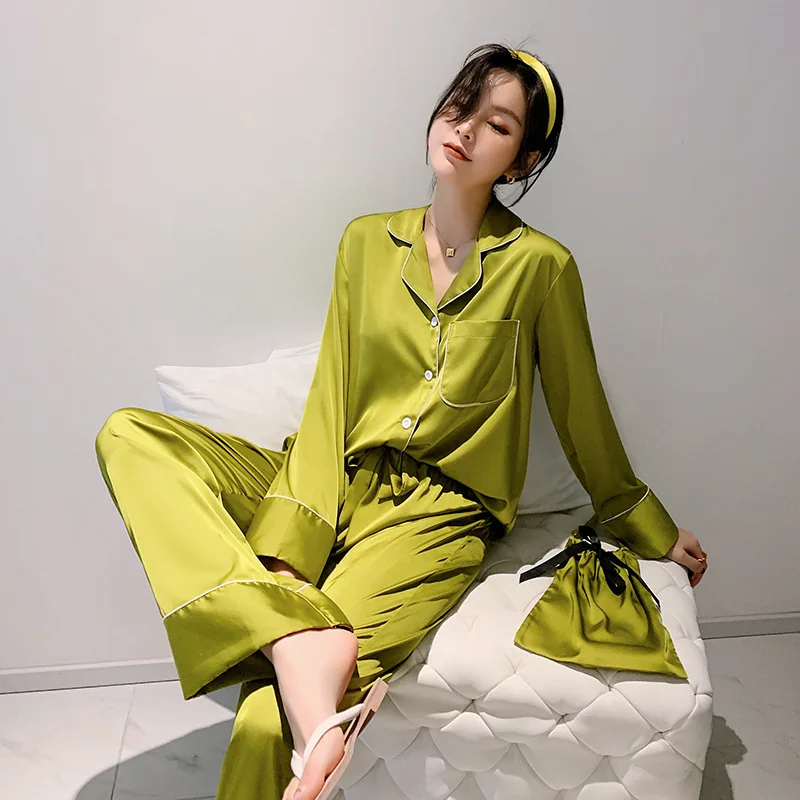 2022 wholesale fashion satin nightwear sleepwear pajamas