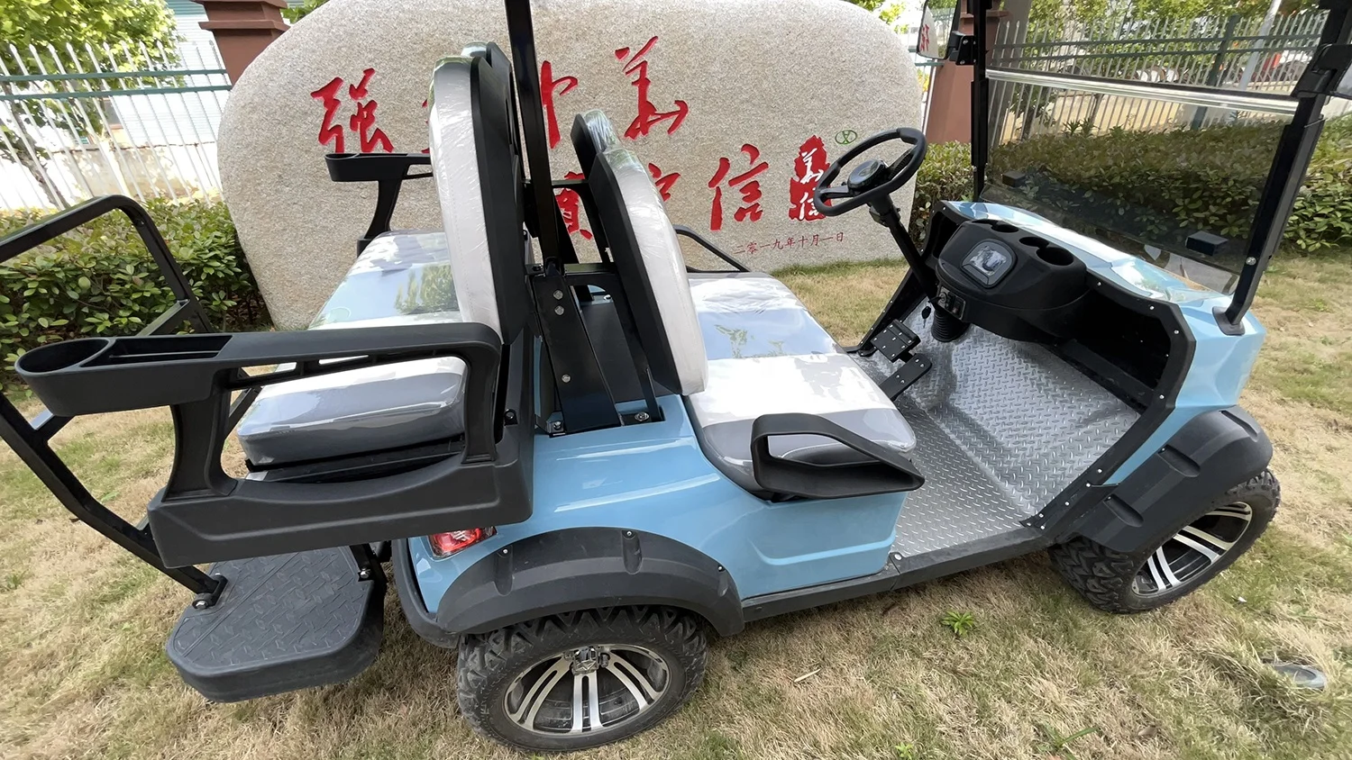 Chinese Two Seater Powerful Cheap Electric Golf Carts 2 Seats for Sale