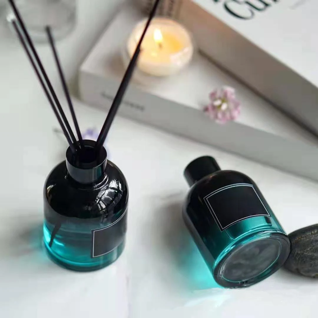 Customised Hot Sale 150ml 200ml Diffuser Glass Bottle Gradient Colour Aromatherapy Empty Bottle Incense Wholesale