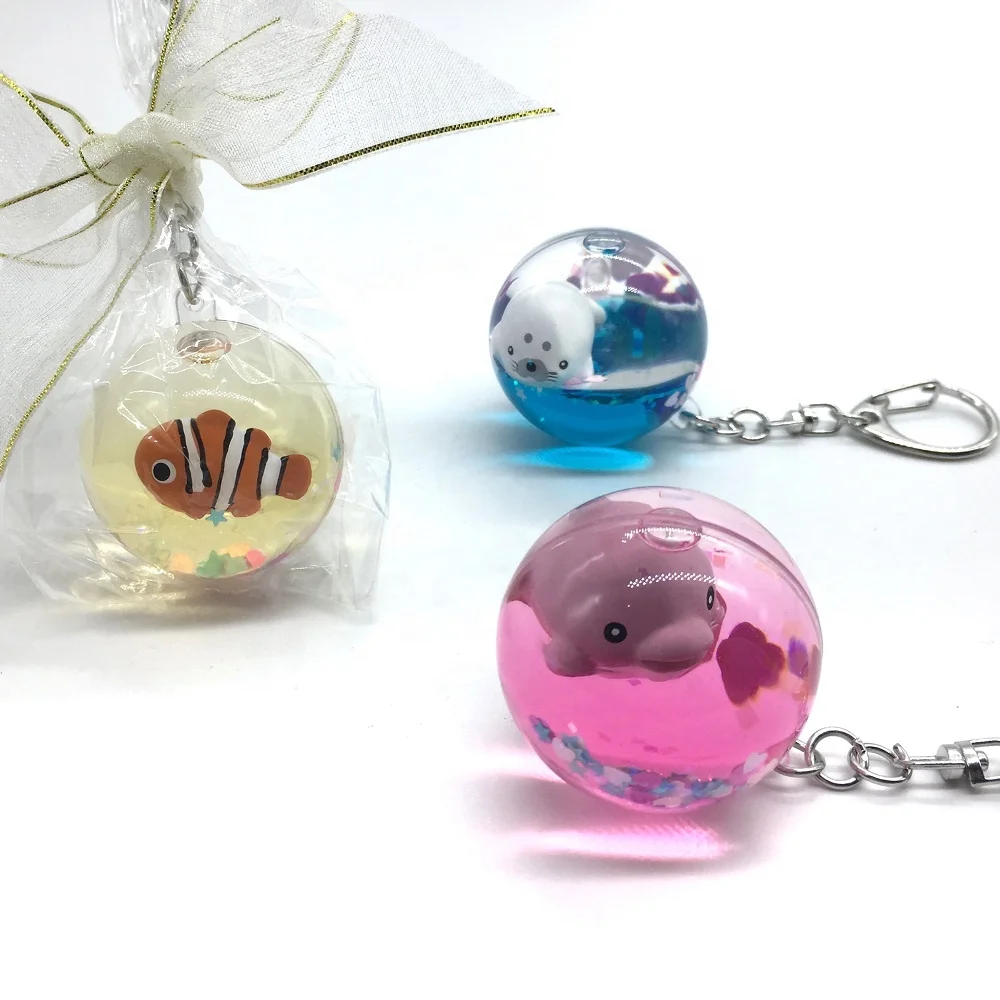 Ball Shape Liquid Keyring Cute Floaty Keychains Water Filled Keyring with Custom Swimming 3D Animals Floater
