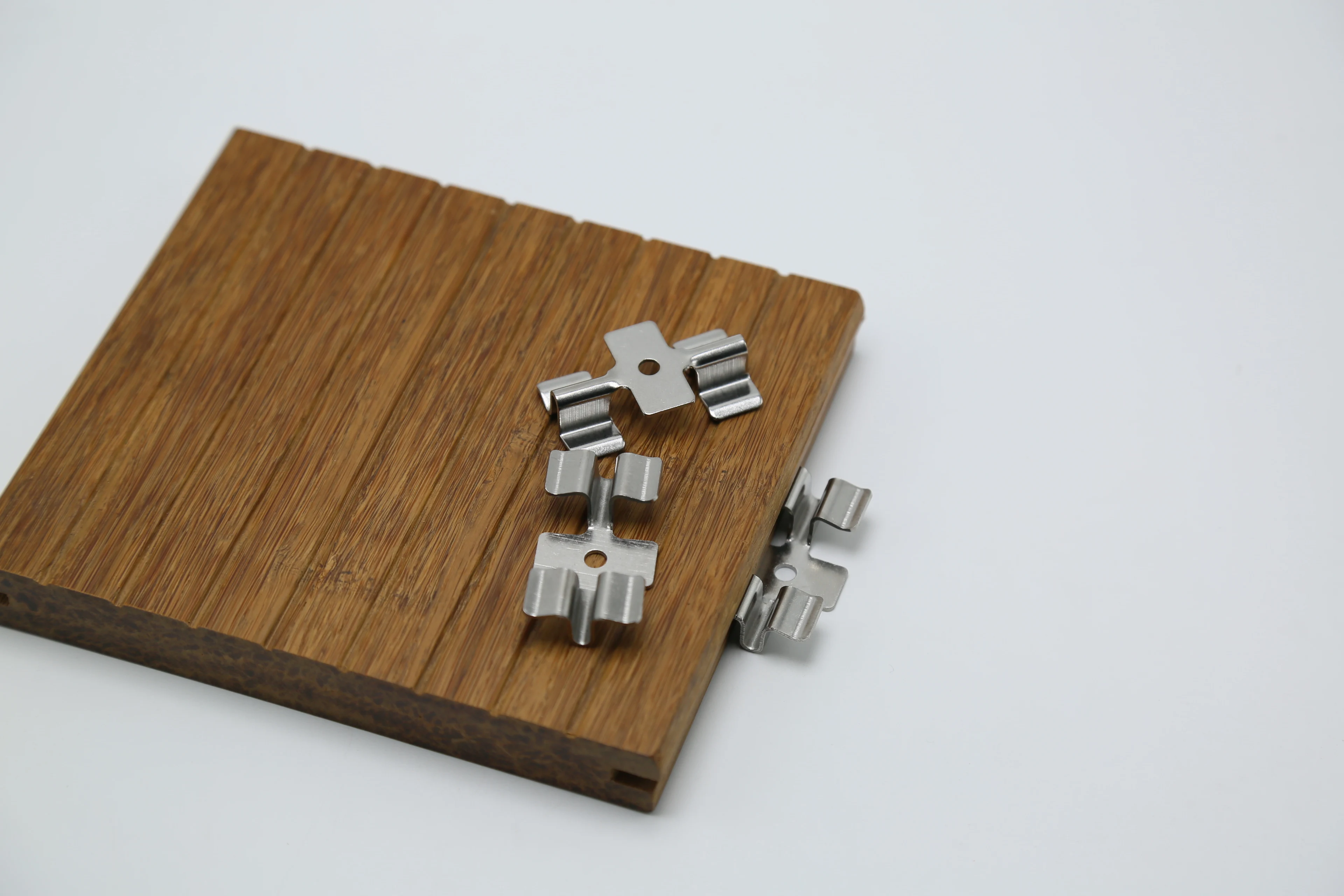 Customized size wpc wood composite durable deck clips outdoor decking accessories