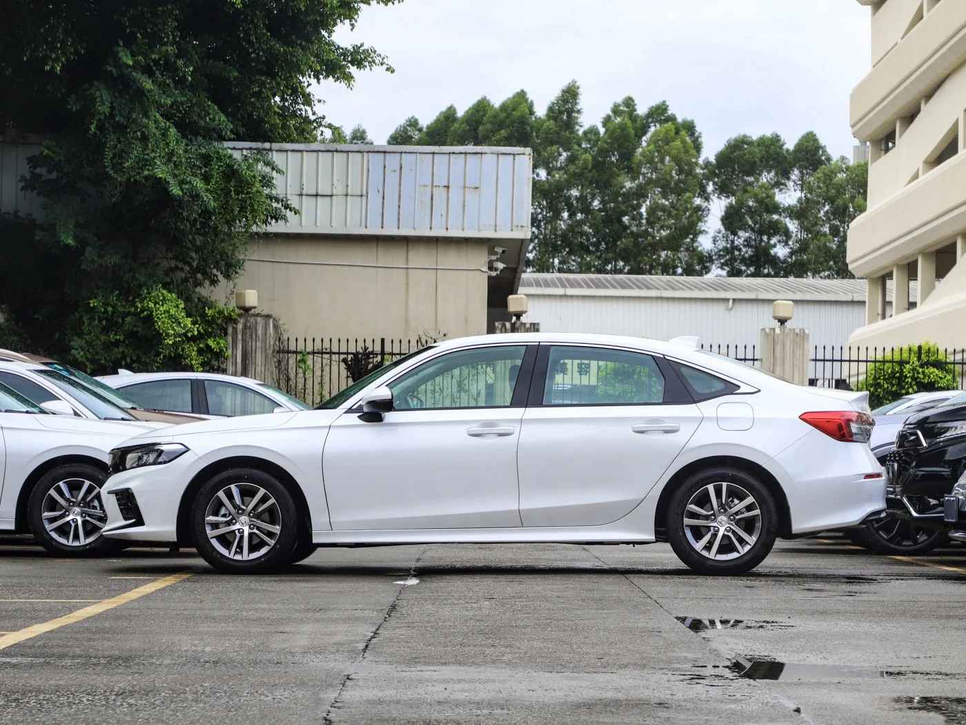 Good Quality Chinese Sedan Smart Car High Speed New Used Cars Passenger Vehicle China Made For Honda Civic Gasoline Hatchback