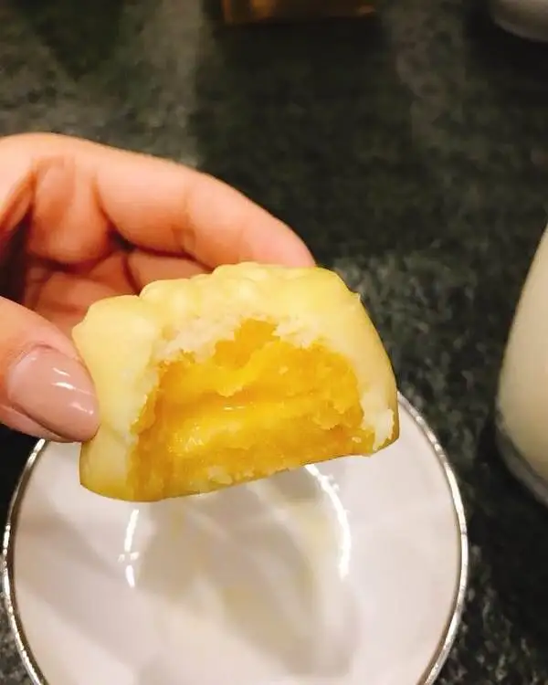 Bakery Ingredients Pastry mixes ( Instant Custard Powder) for cakes and bread fillings